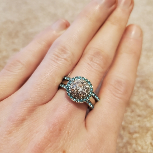 Teal light blue 3 piece ring size 7 - Picture 3 of 5